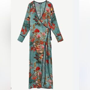 ZARA iconic green floral printed kimono dress